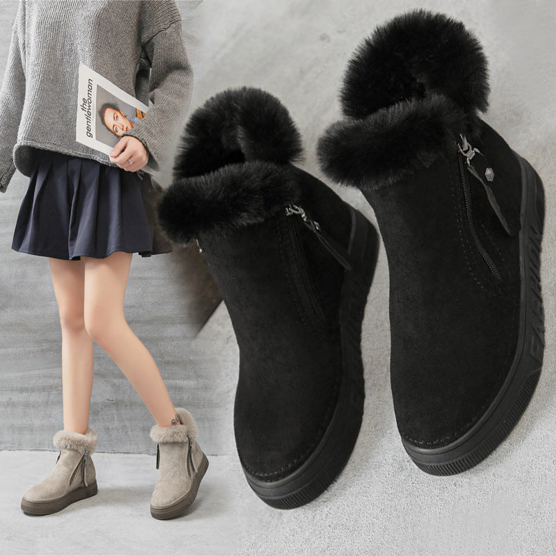 Lightweight ankle boot