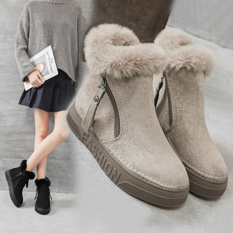 Lightweight ankle boot